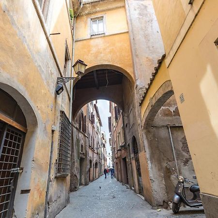 Rome As You Feel - Luxury Cappellari Apartment Bagian luar foto