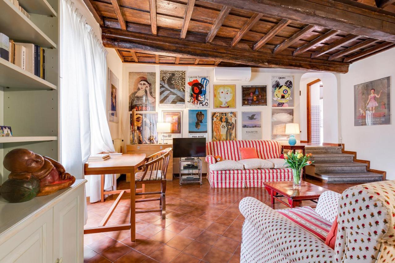 Rome As You Feel - Luxury Cappellari Apartment Bagian luar foto