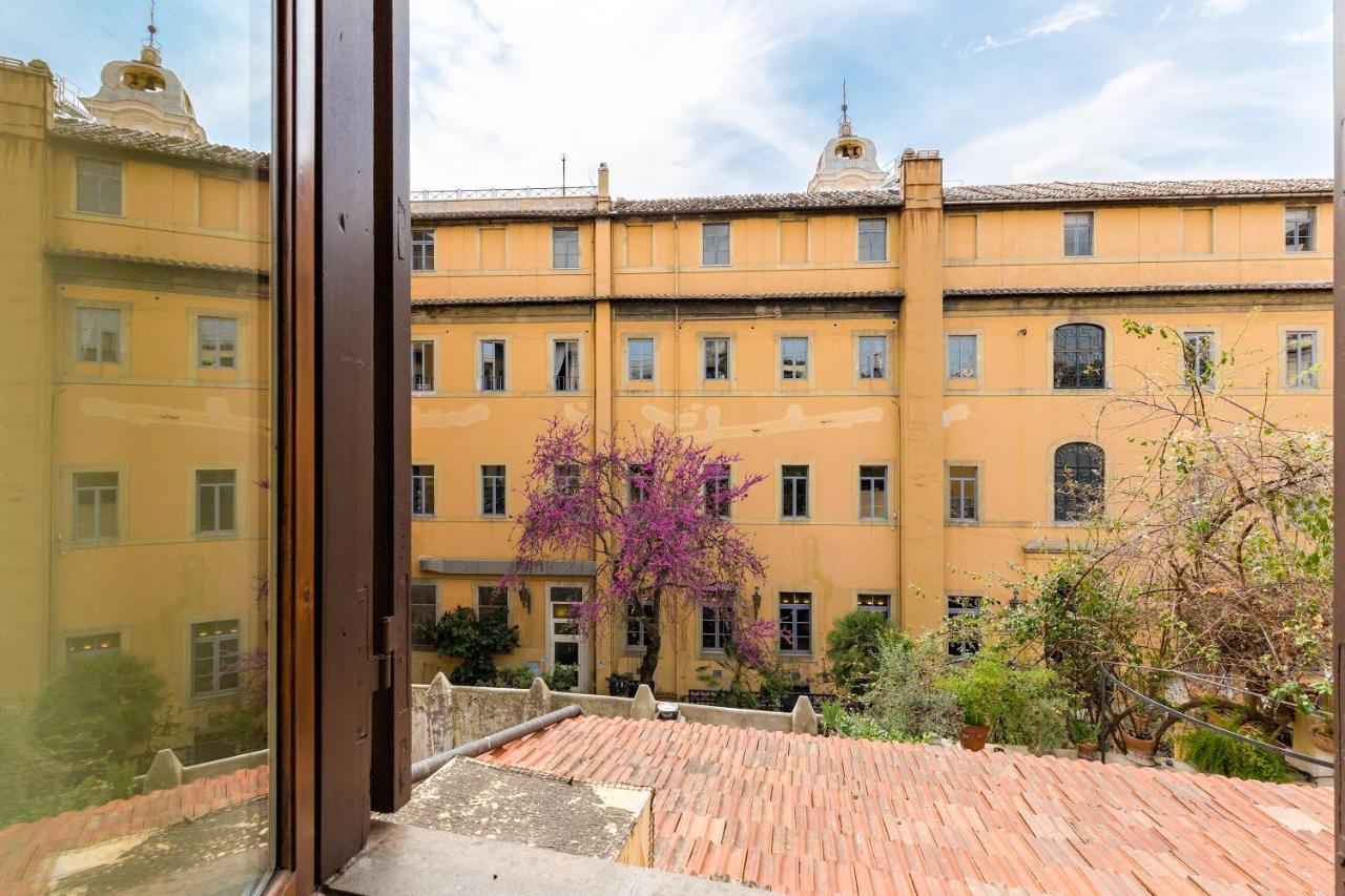 Rome As You Feel - Luxury Cappellari Apartment Bagian luar foto